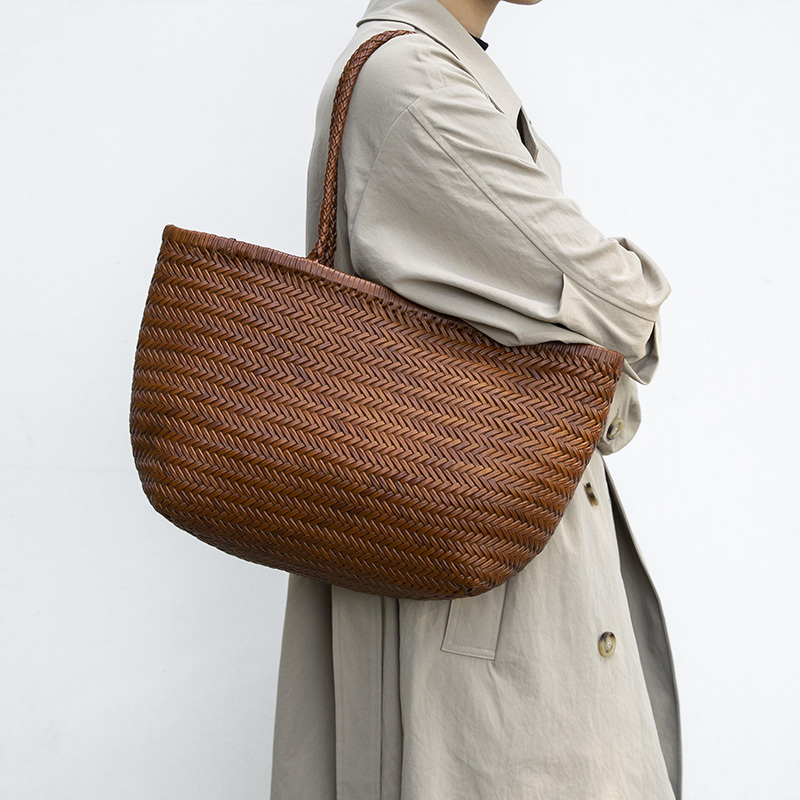 French Style Basket Bag Top-Grain Cowhide Handmade Woven Bag for Women Summer Niche Genuine Leather Beach Vacation Handbag
