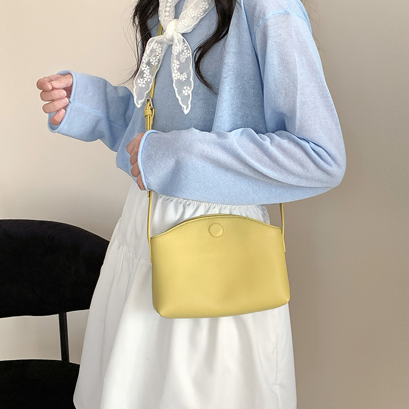 百搭通勤单肩小方包2025新款头层牛皮小众贝壳包女斜挎包真皮小包
