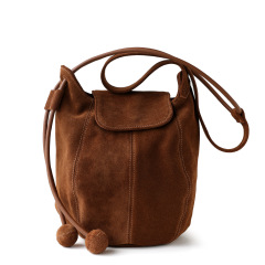 brown（suede leather）