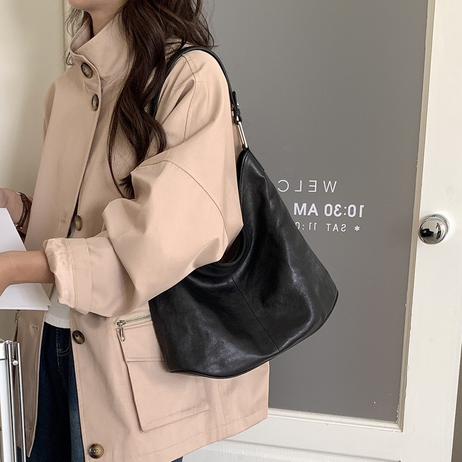极简风单肩托特包2025新款休闲通勤羊皮植鞣皮女包斜挎包真皮大包