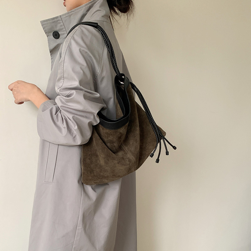 慵懒复古休闲头层牛皮反绒磨砂麂皮单肩托特包2025新款大容量女包