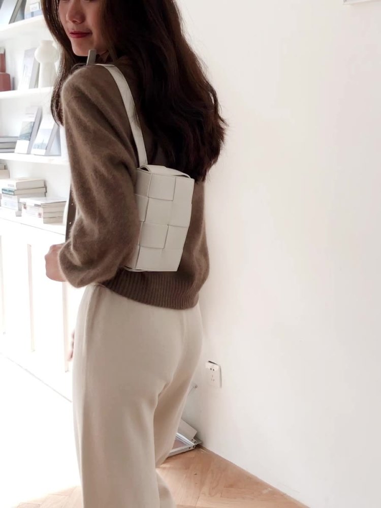 包包女迷你手机包编织信封包胸包真皮女包腰包链条小包斜挎复古