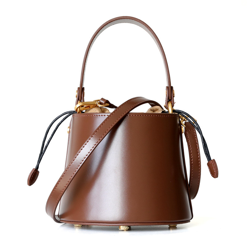 小众设计师品牌包迷你水桶包包女minibags真皮单肩斜挎手提轻奢