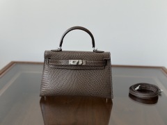 gray（silver hardware）