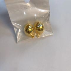 Fashion Women 18K Gold Plated Fine 316L Stainless Steel Moon Shape Stud Earrings Jewelry