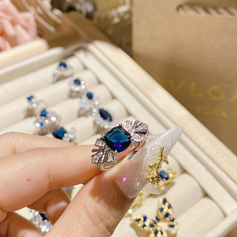 Fashion Women Delicated Blue Crystal Crown Stones Party Finger Rings Jewelry