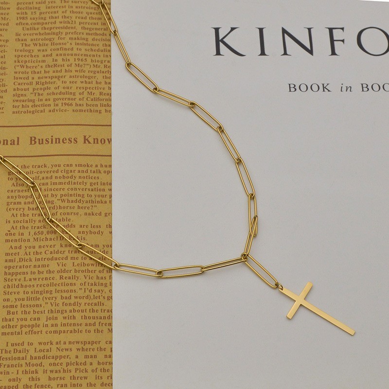 Chunky clip chain with cross pendant necklace in gold plating stainless steel, Long-lasting