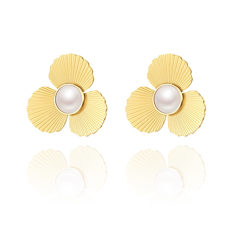 New flower stainless steel earrings with pearl / Boucle d'oreilles en acier inoxydable