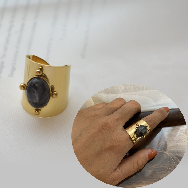 Retro Glossy Surface STAINLESS STEEL RINGS inlayed with Natural Stone / Bague en acier inoxydable