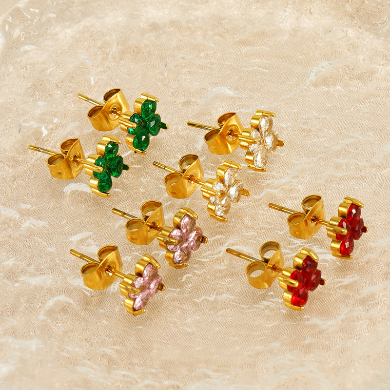 PVD Coated French Sweet Stainless Steel Heart Flower Zircon Stud Earrings
