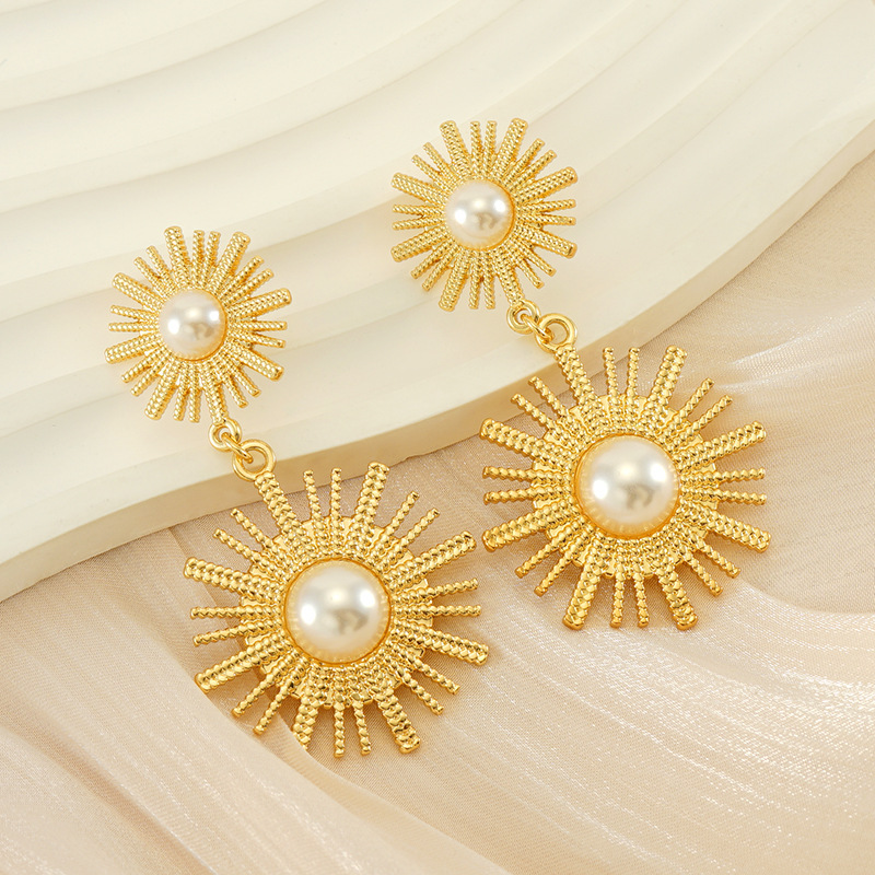 Vintage Round Sunflower Pearl Earrings in Stainless Steel