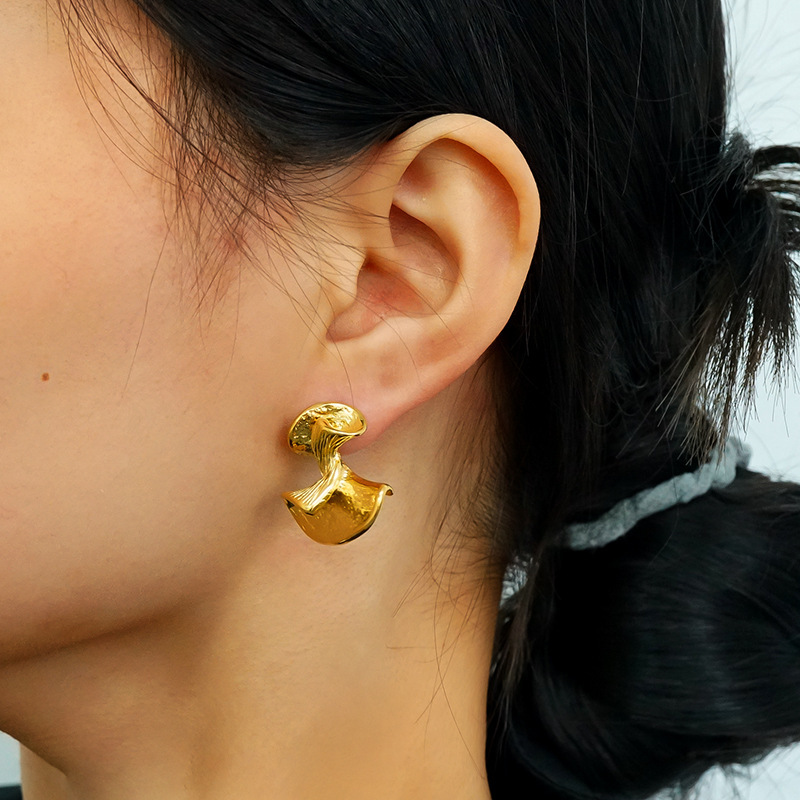 Avant-Garde Irregular Twisted Embossed Stud Earrings in Stainless Steel