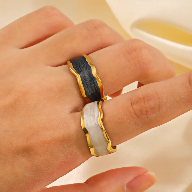 Stylish Black and White Drip Enamel Stainless Steel Open Ring