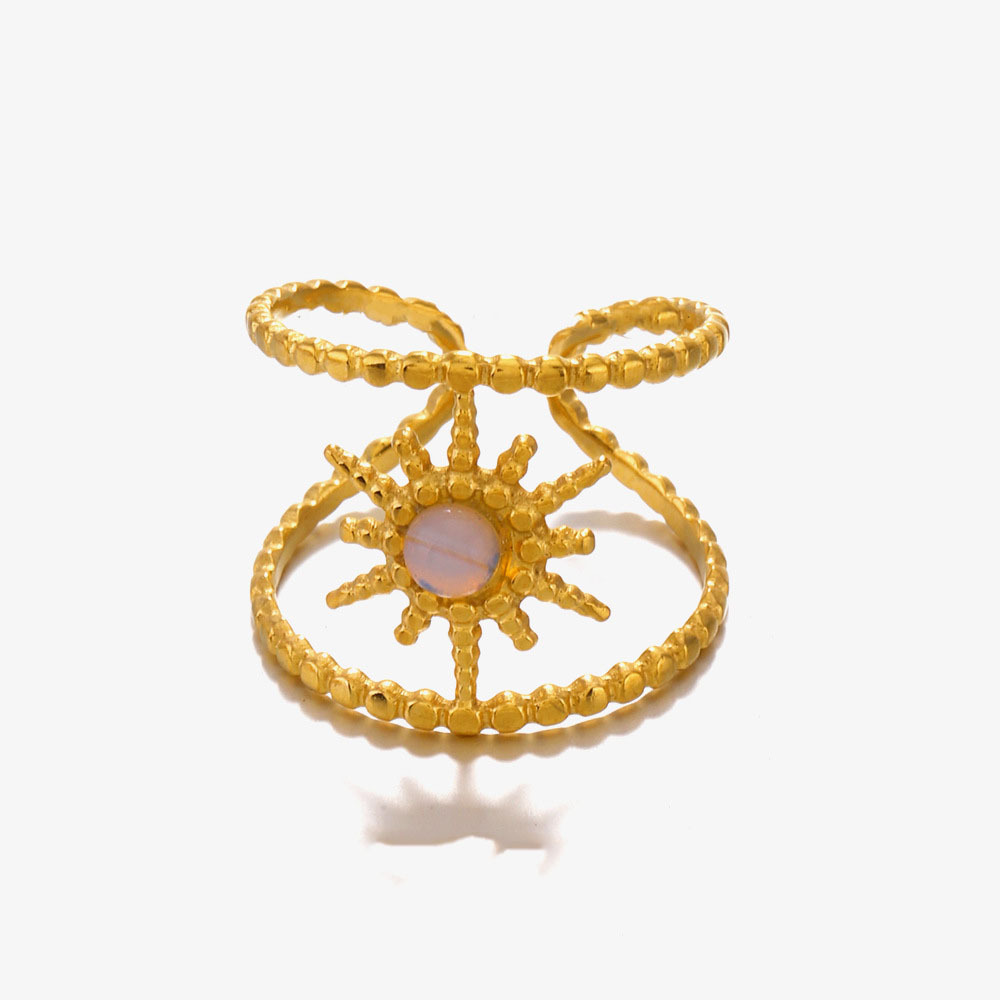 Minimalist Shell Flower Wrap Ring in PVD Gold Plated Stainless Steel