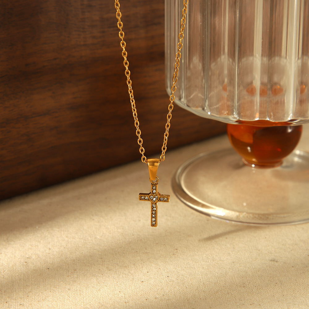 Simple 316L Stainless Steel Cross Pendant with Rhinestone