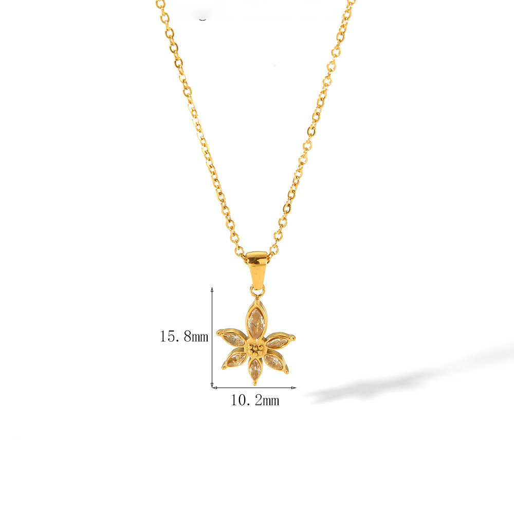 Romantic Stainless Steel Flower Pendant Necklace with Zirconium