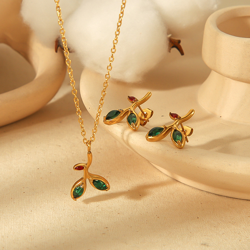 PVD Coated Stainless Steel Round Rhinestone Station Necklace