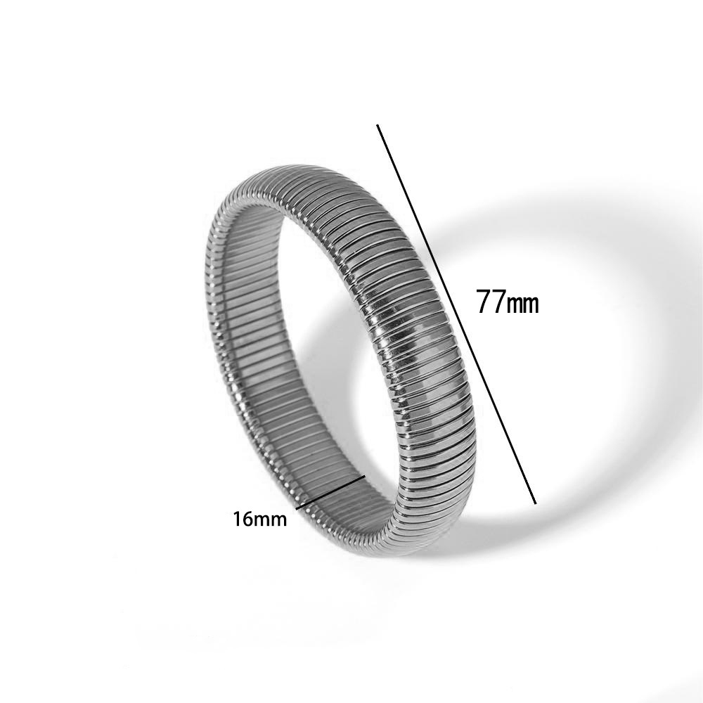 Minimalistic 18K Gold Plated Stainless Steel Stretch Bangle