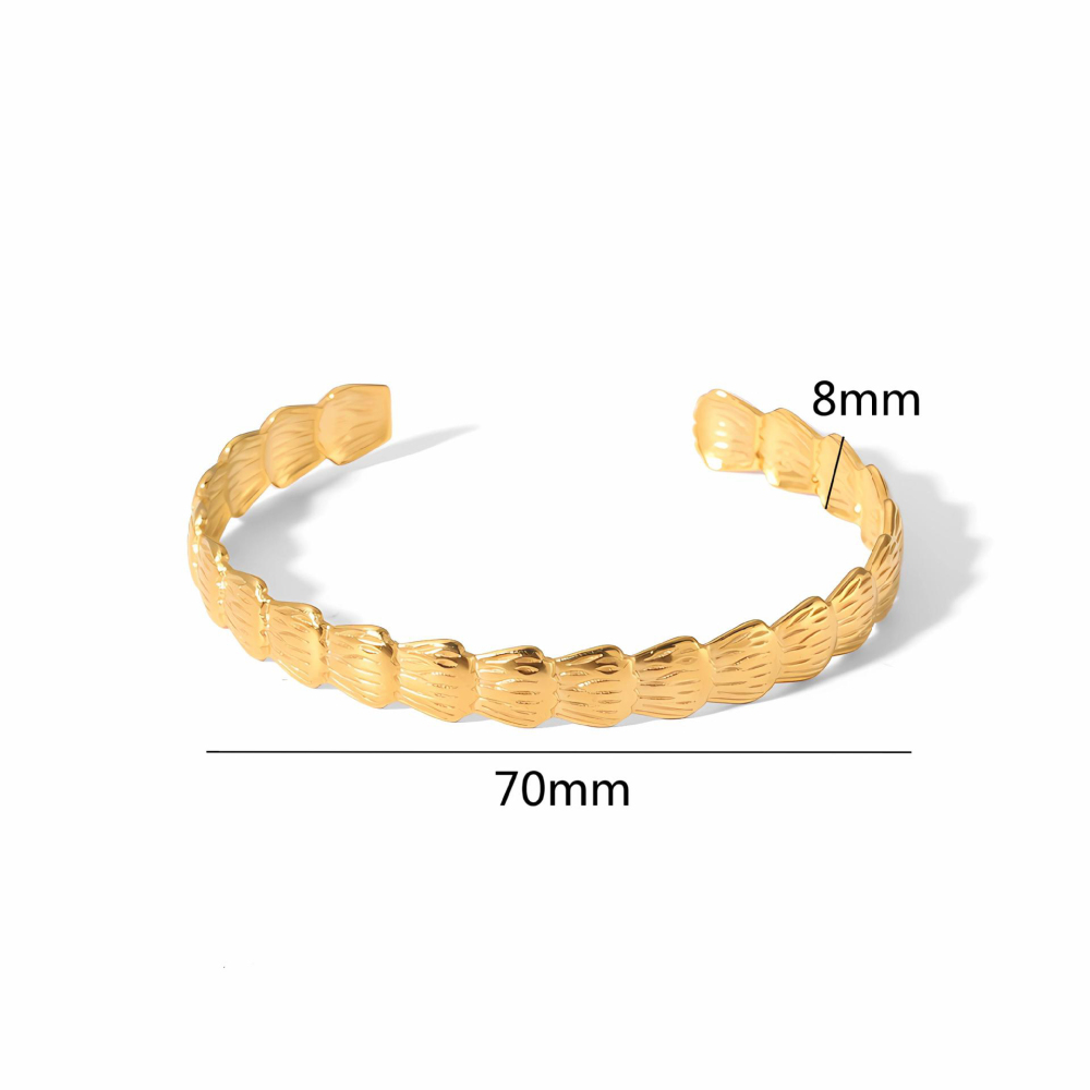 Shell Open Bangle in 18K Gold Plated Stainless Steel