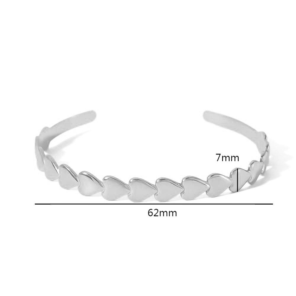 Stylish Love Heart Open Bangle in Stainless Steel