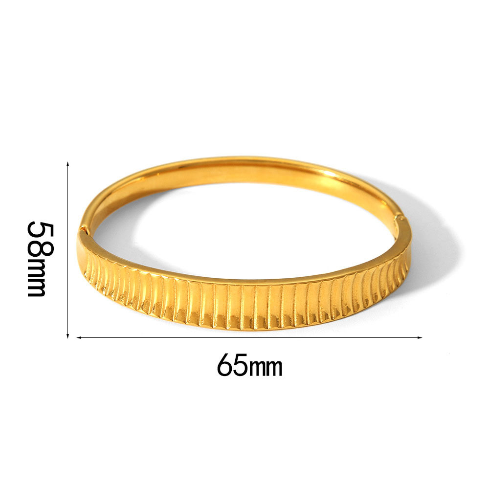18k Gold Elegant Simple Hight Polished Bangle