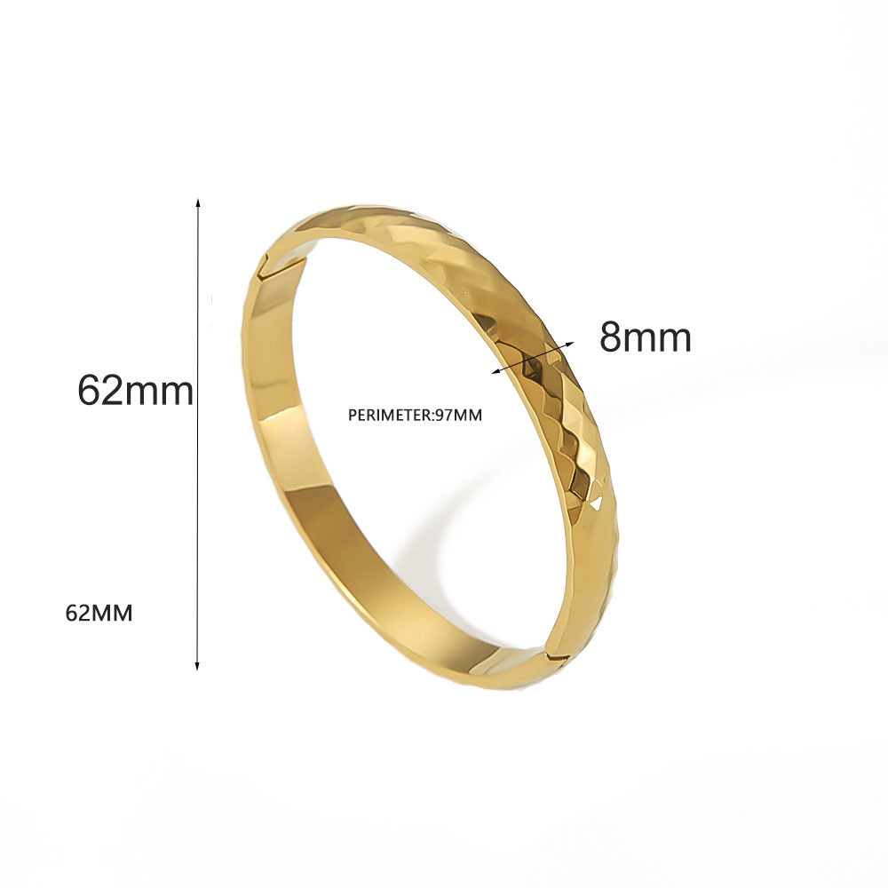 18K Gold Plated Rhombus Shaped Sparkling Bangle Stainless Steel