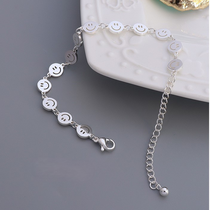 Brief Smiley 316L Stainless Steel Bracelet (Color inGold or Silver)