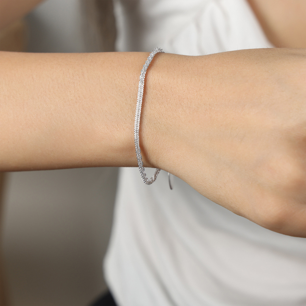 Simple 18k Gold Textured Stainless Steel Twisted Margarita Chain Bracelet