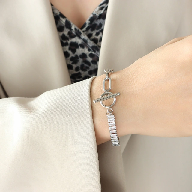 Bold Chain Attached White Zirconia Stainless Steel Bracelet with Toggle