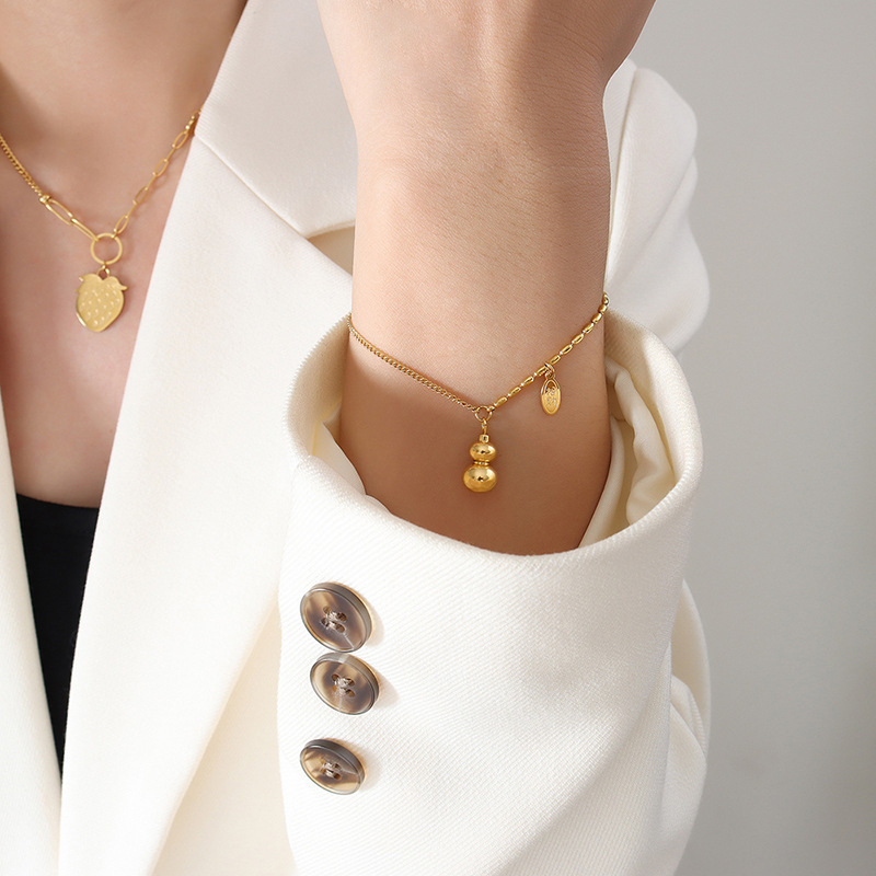 18K Gold Plated Stainless Steel Zucchini Fortune Oval  Pendant Bracelet