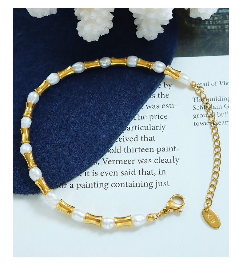 PVD Coated Vintage Freshwater Pearls with Small Waist Stainless Steel Bracelet