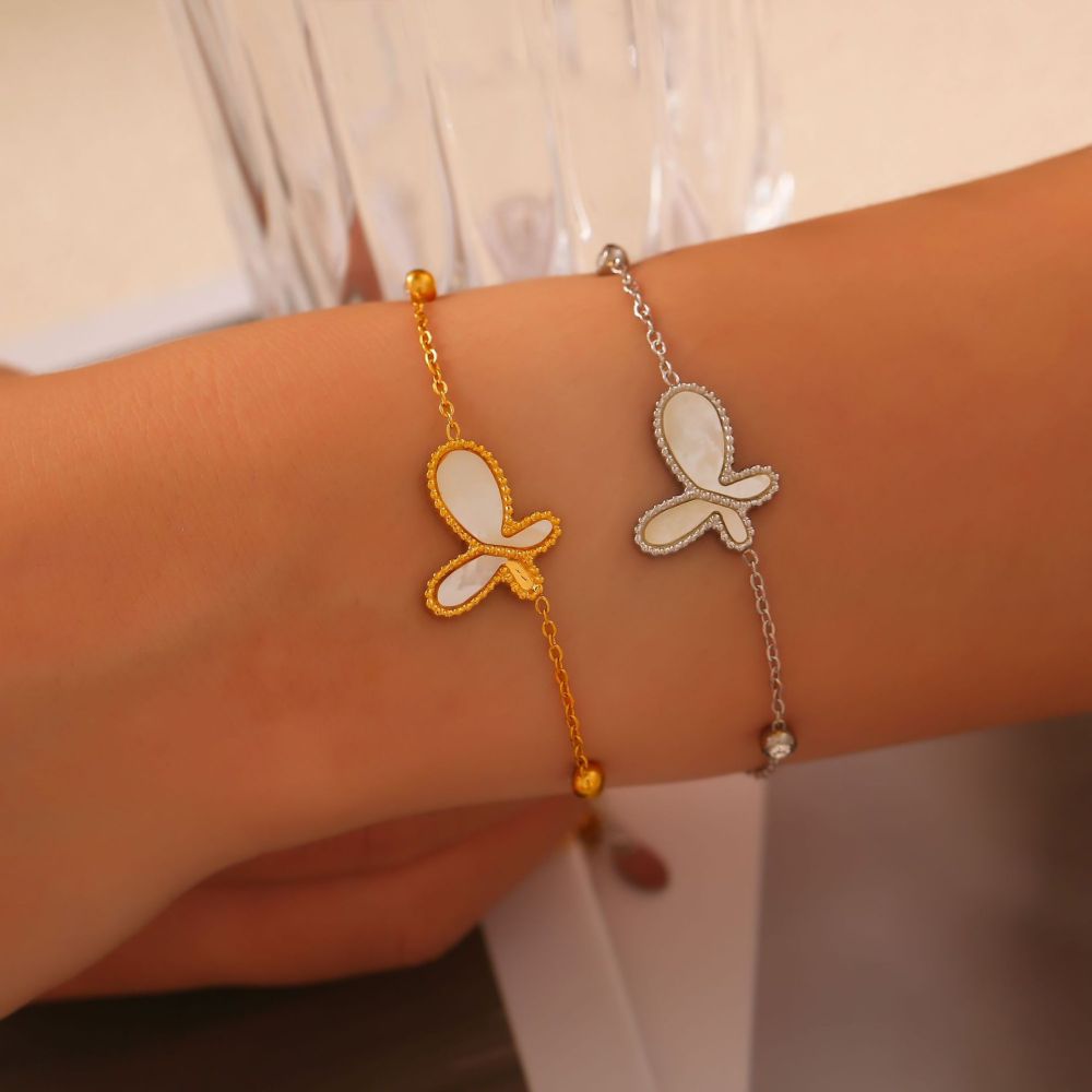 Gentle and Cute Butterfly Charm Bracelet 316 Stainless Steel PVD Plating (Color in gold or silver）