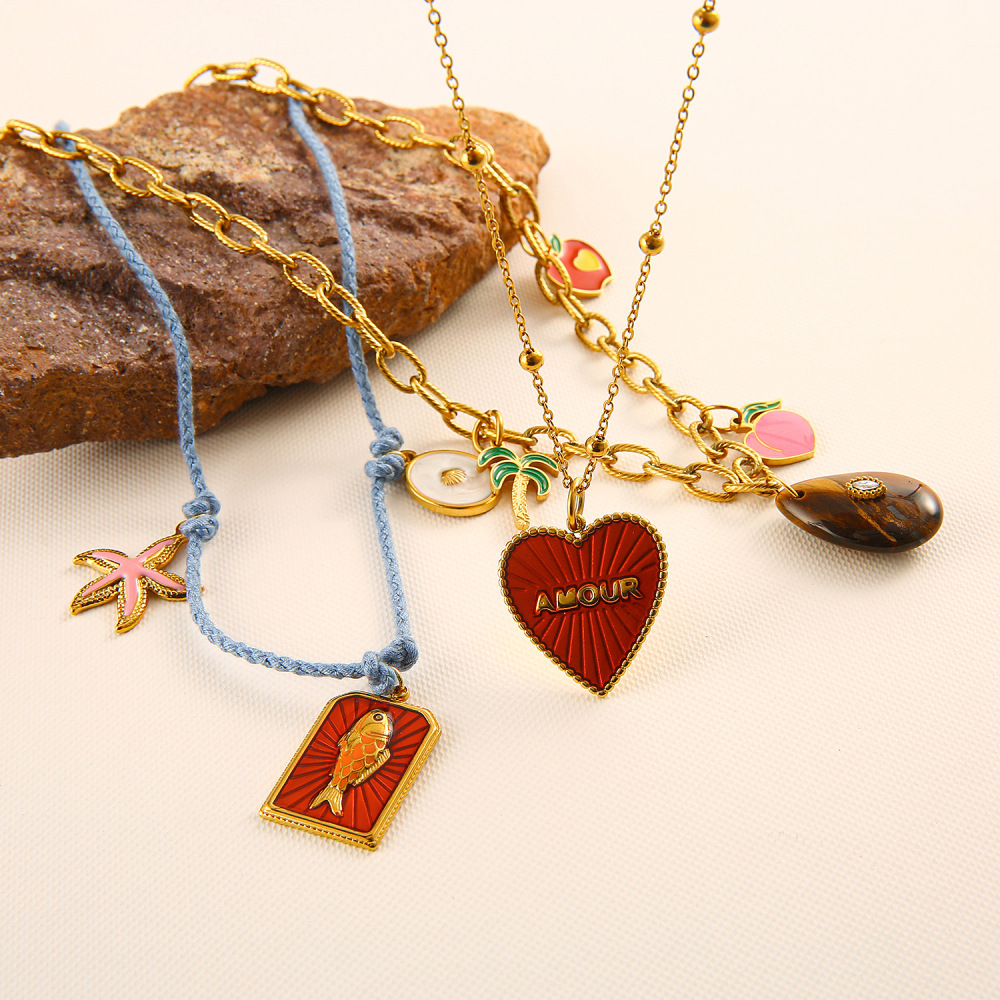 Ethnic wave pendant ruby mixed with seed beads necklace