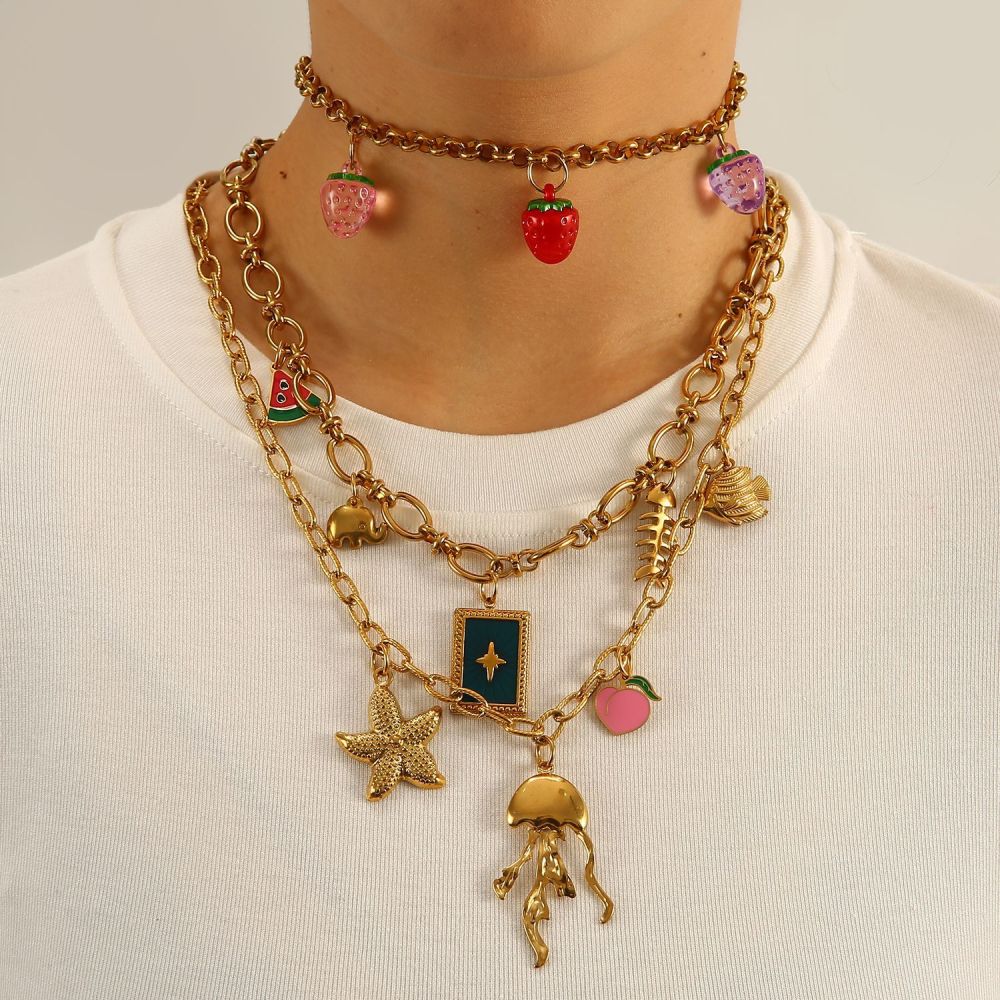 Ethnic wave pendant ruby mixed with seed beads necklace