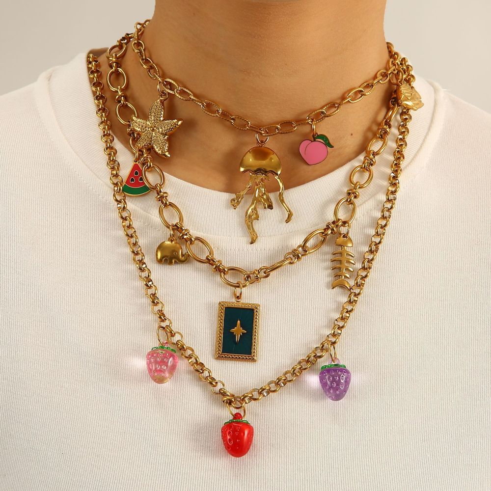 Ethnic wave pendant ruby mixed with seed beads necklace