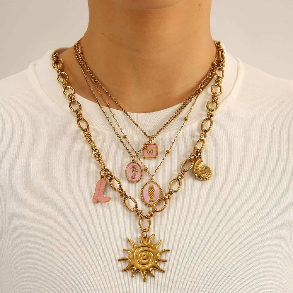 French Heart Pearl Pendant Necklace Stainless Steel in 18K Gold
