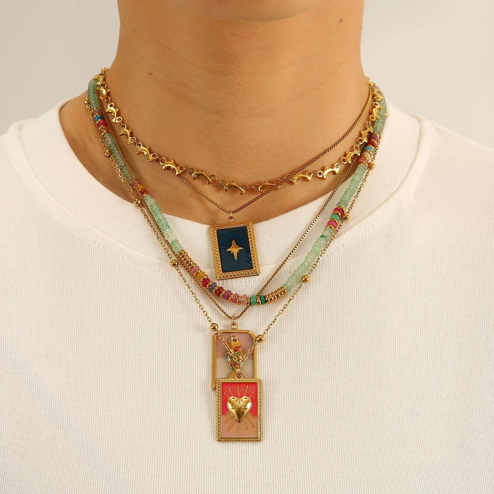 Ethnic wave pendant ruby mixed with seed beads necklace