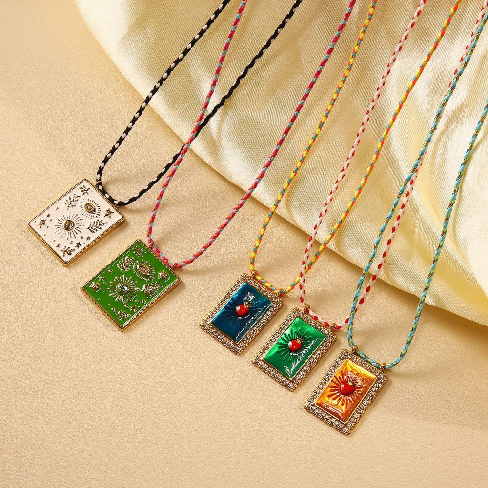 Ethnic wave pendant ruby mixed with seed beads necklace