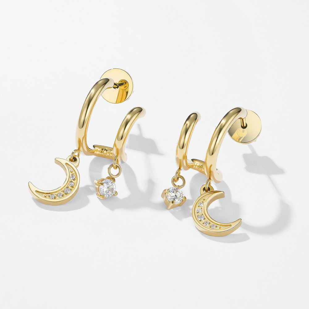 Exquisite and unique design, micro-rhinestone star and moon gold hoop earrings, cross-border European and American style titanium steel stud earrings, jewelry wholesale.