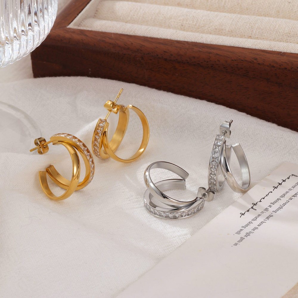 Double Layer C-Hoop Earrings Inlayed with Princess Shape Cubic Zirconia