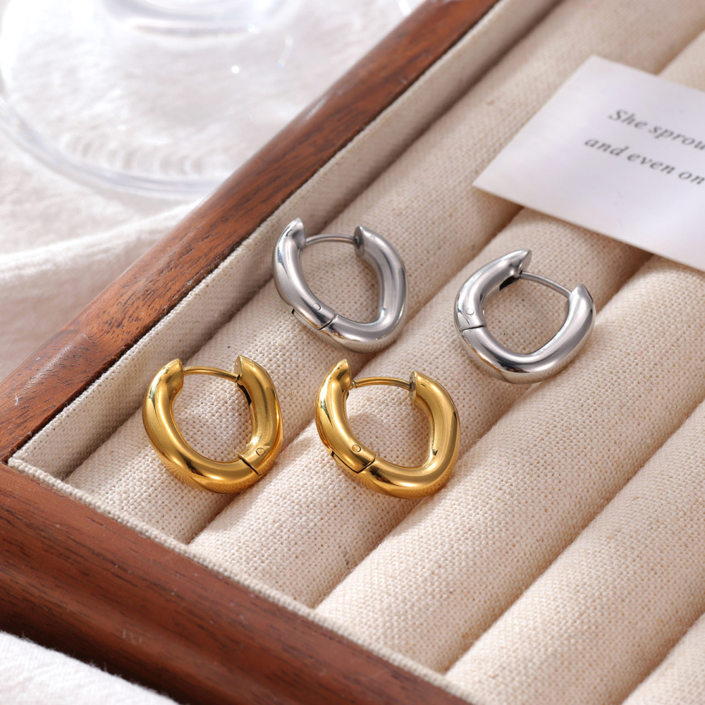 Wholesale PVD 14K Gold Stainless Steel Chunky Hoop Earrings