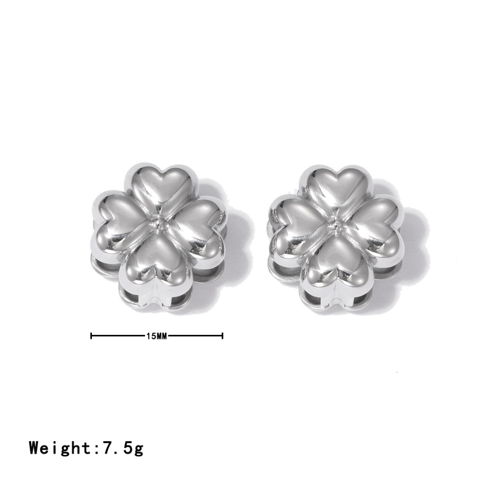 Polished Stainless Steel Clover Flower Stud Earrings in PVD 14K Gold