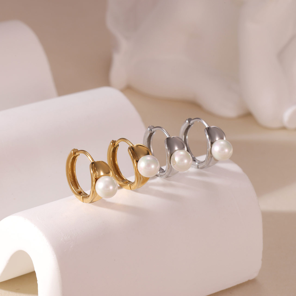 Shell Pearl Stainless Steel Hoop Earrings with in PVD 14K Gold