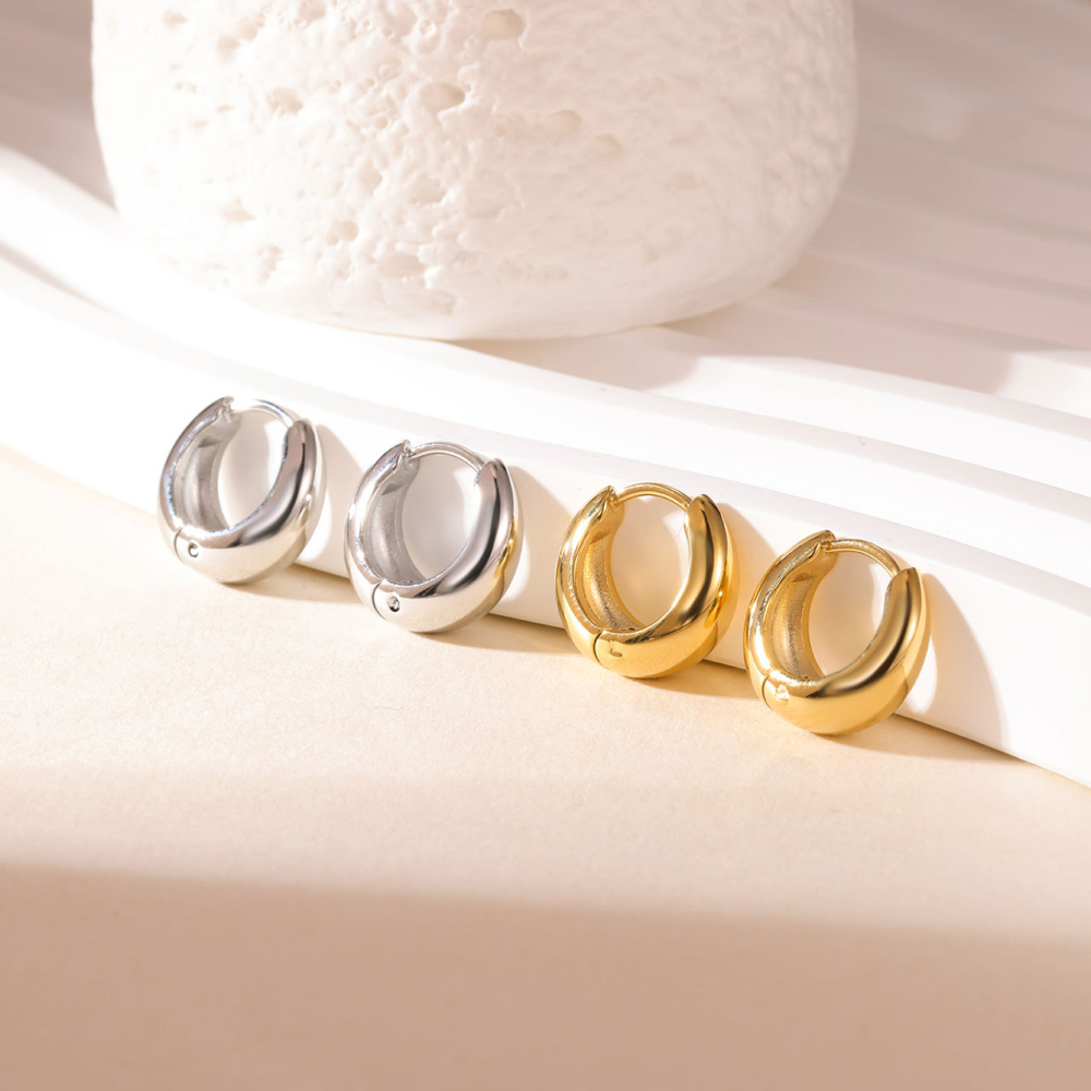 Polished Stainless Steel Rounded U-Shaped Hoop Earrings in PVD 14K Gold