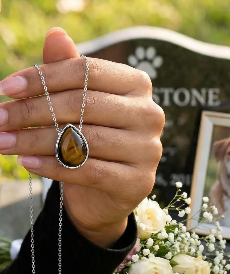 Pet Memorial Jewelry
