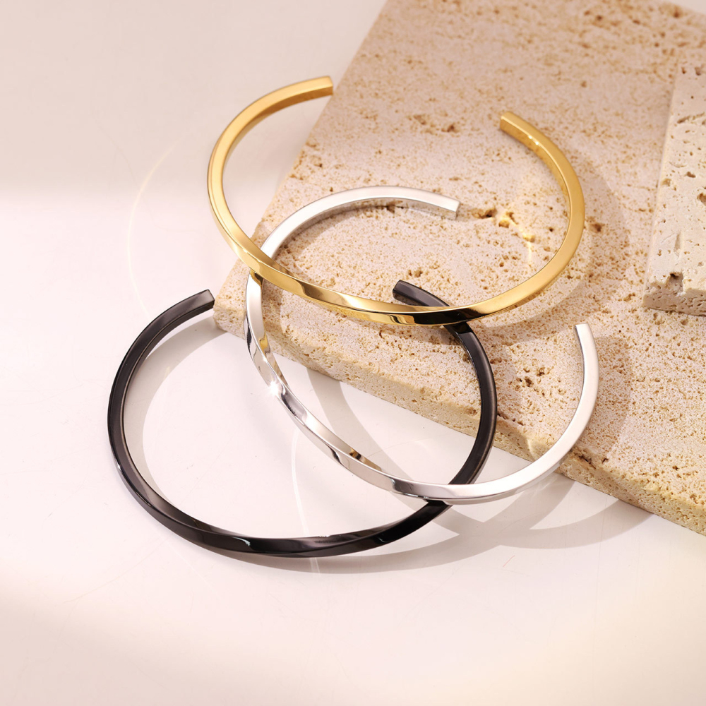 Twisted Open Cuff Bracelet in PVD Stainless Steel 14K Gold