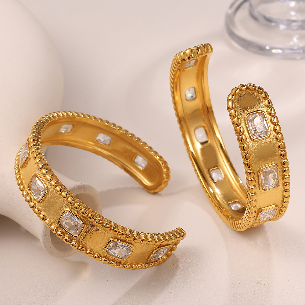 Classic Tarnish-free Princess-cut Cubic Zircon Cuff Bracelet In Stainless Steel