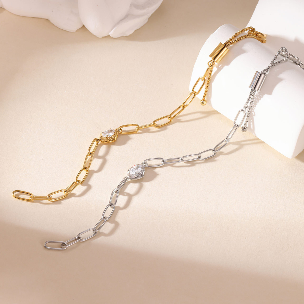 Organic Bezel Paperclip Slider Bracelet in PVD Stainless Steel 14K Gold