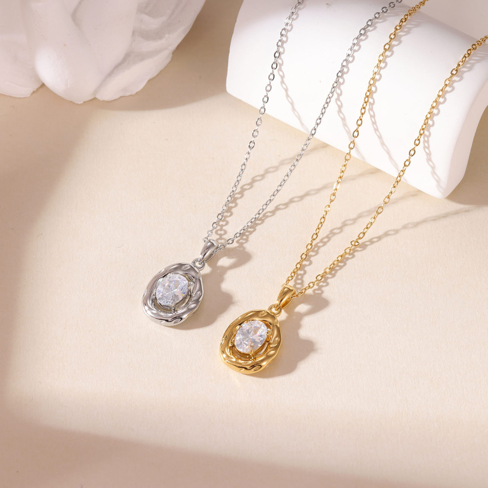 Organic Bezel Oval CZ Necklace in PVD Stainless Steel 14K Gold