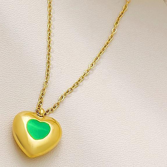 Green Enamel Heart Necklace in PVD Stainless Steel 14K Gold
